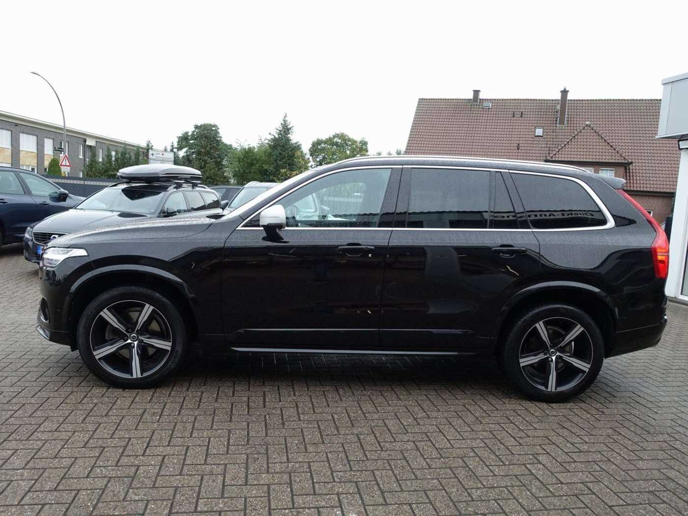 Volvo  D5 AWD R-Design/Pano/360°/AHK/FourC/BLIS