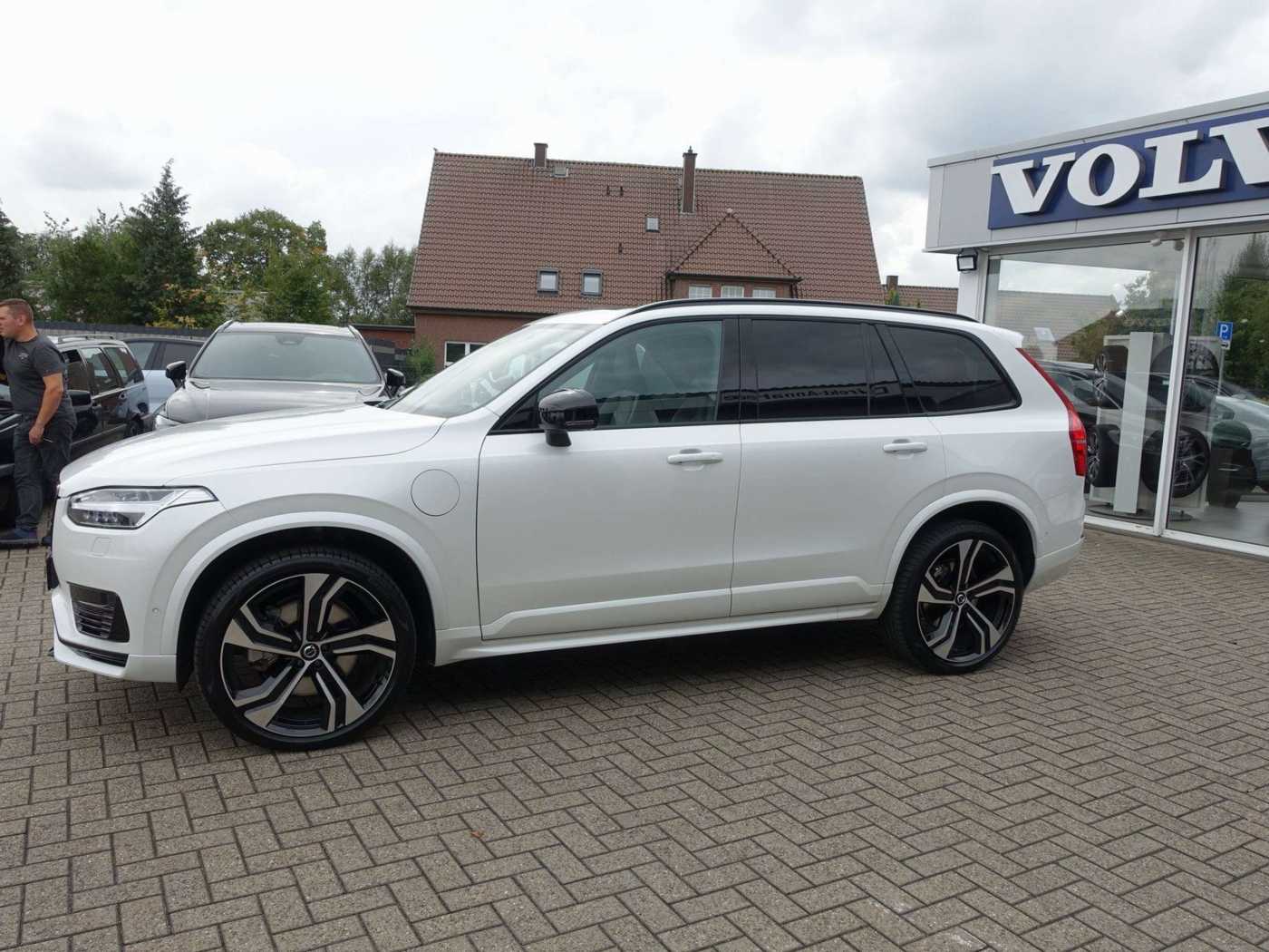 Volvo  T8 AWD Dark Ultra/FourC/AHK/Pano/H&K/HeadUp