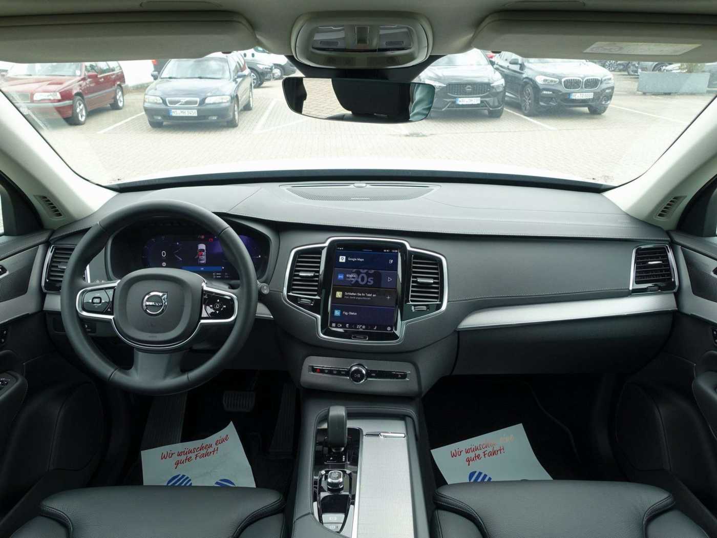 Volvo  Recharge Plus Dark T8 AWD PANO/AHK/360°/SHZ