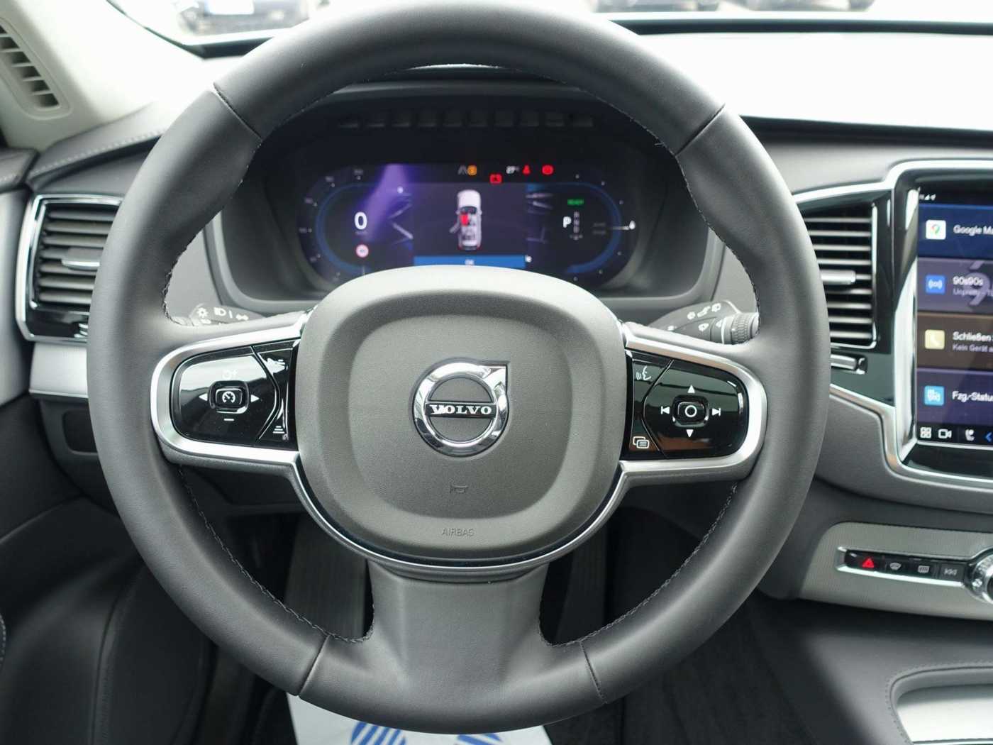 Volvo  Recharge Plus Dark T8 AWD PANO/AHK/360°/SHZ