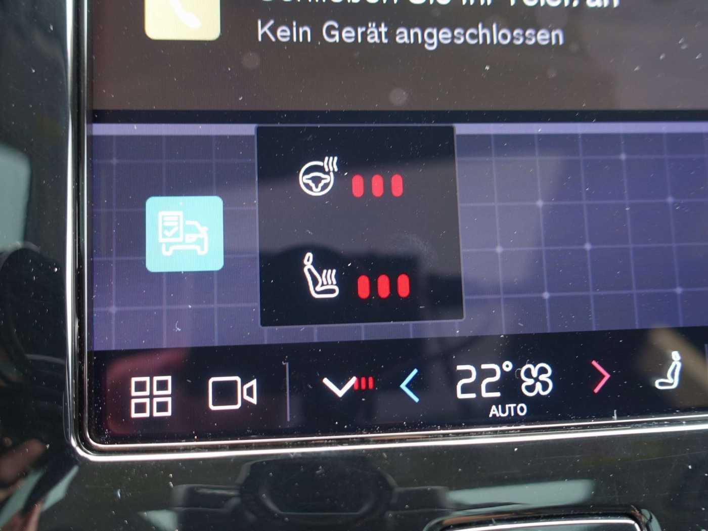 Volvo  Recharge Plus Dark T8 AWD PANO/AHK/360°/SHZ