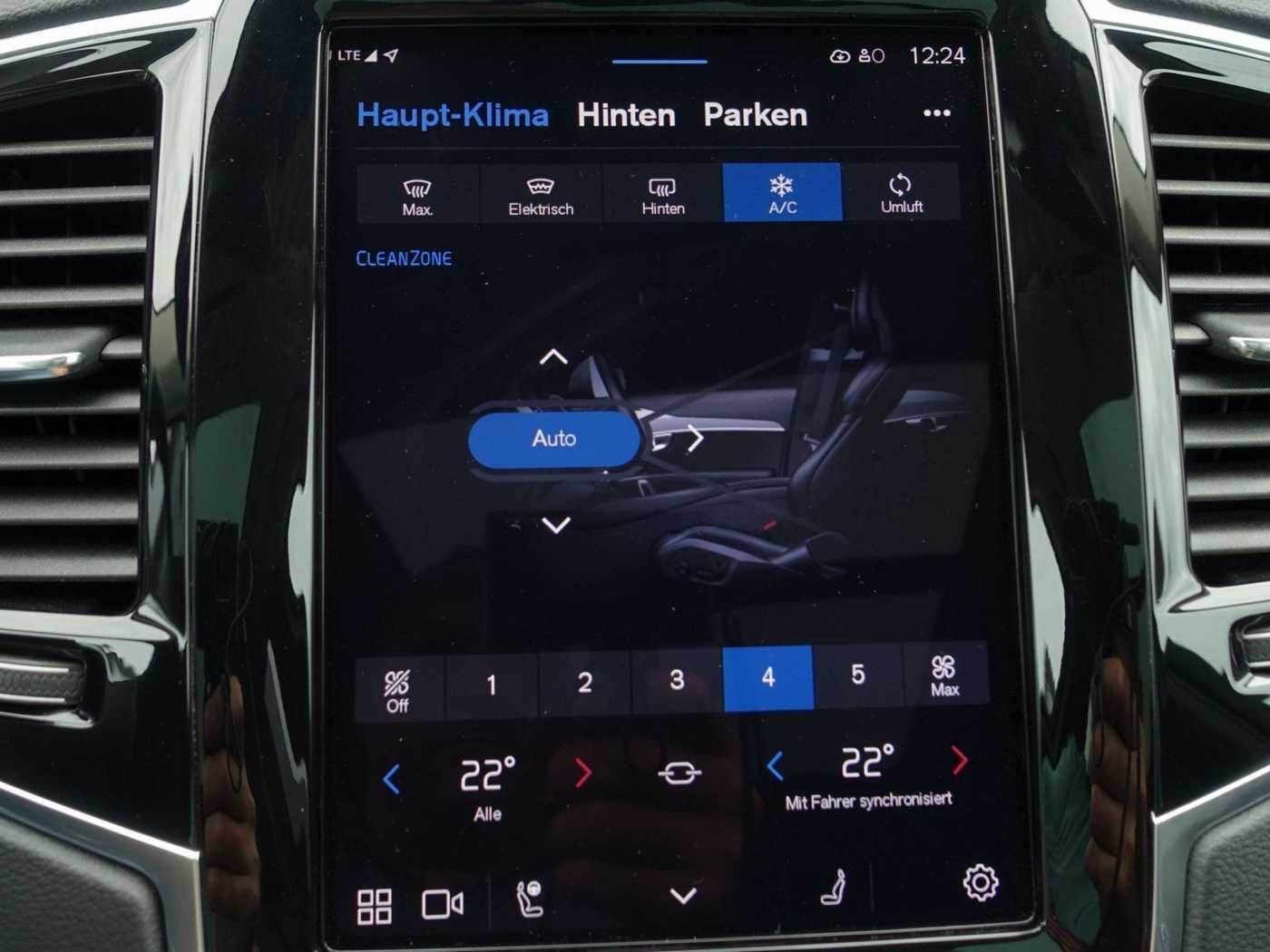 Volvo  Recharge Plus Dark T8 AWD PANO/AHK/360°/SHZ