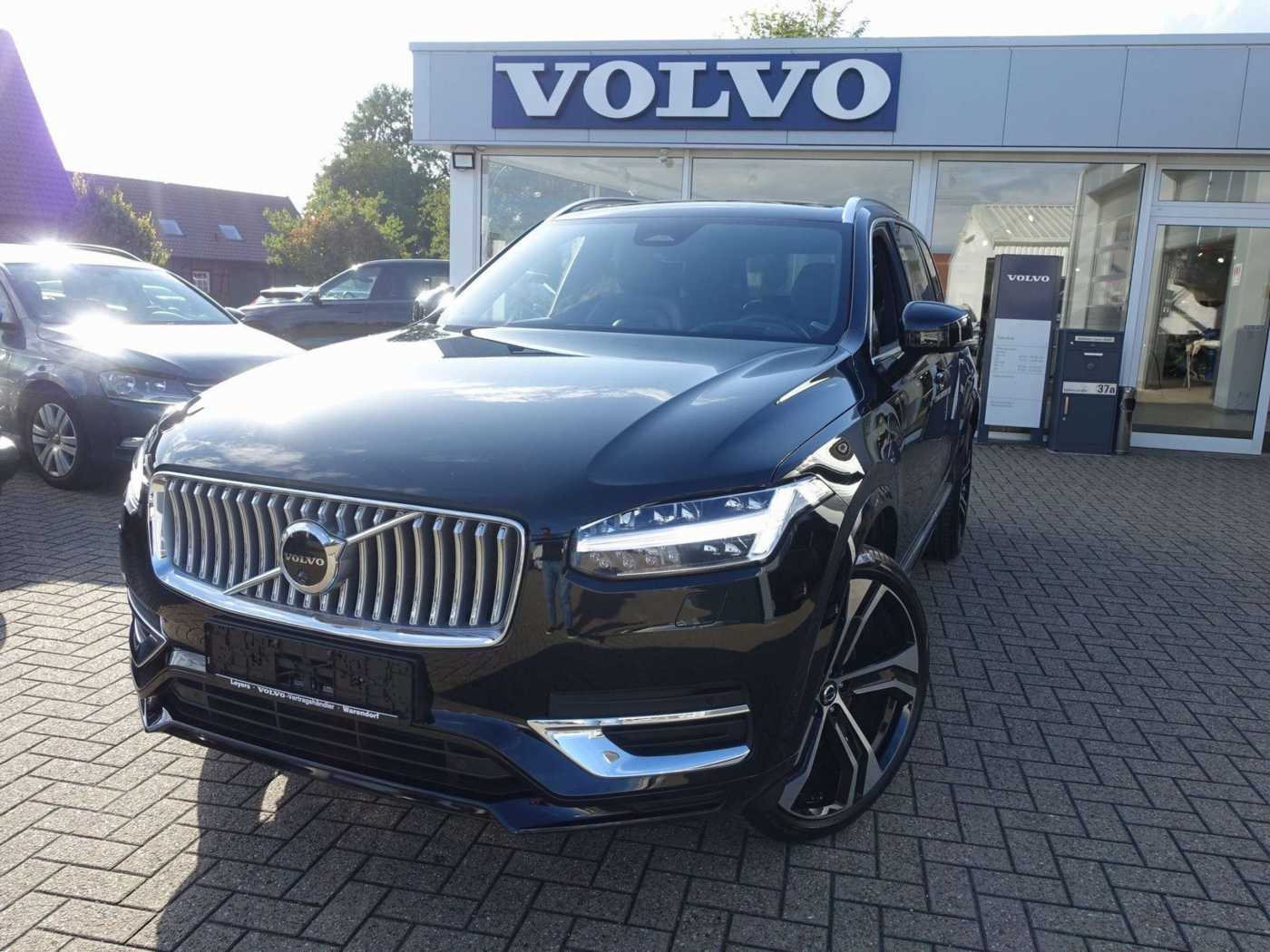 Volvo  Ultra, T8 AWD/FourC/360°/Pano/BLIS/B&W