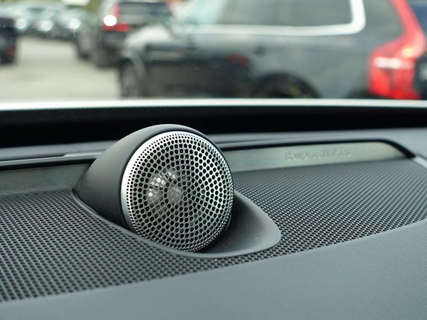 Volvo  Plus, T8 AWD Plug-in Hybrid/Four-C/HeapUp