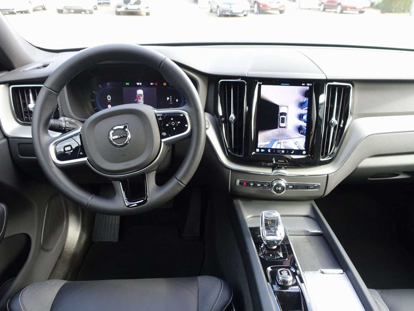Volvo  Black Edition Plus B5 AWD/360°/HeadUp/BLIS