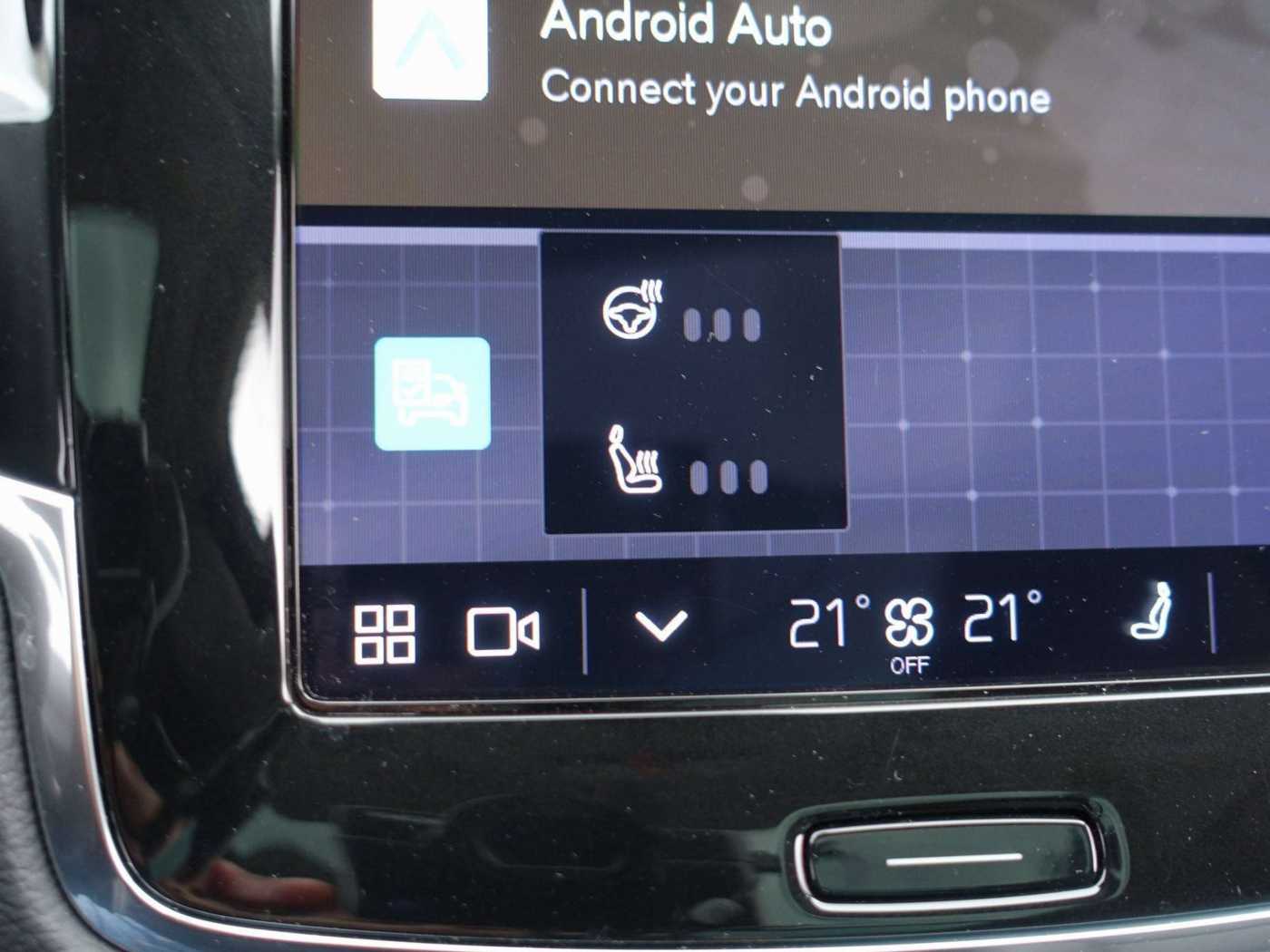 Volvo  Ultra, T8 AWD Plug-in Hybrid/AHK/360°/Pano