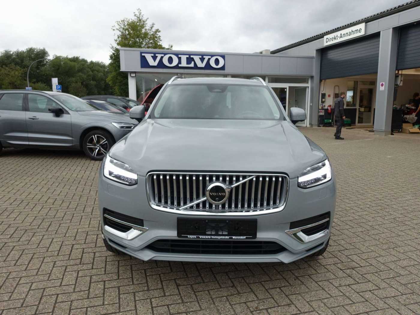 Volvo  Ultra, T8 AWD Plug-in Hybrid/AHK/360°/Pano
