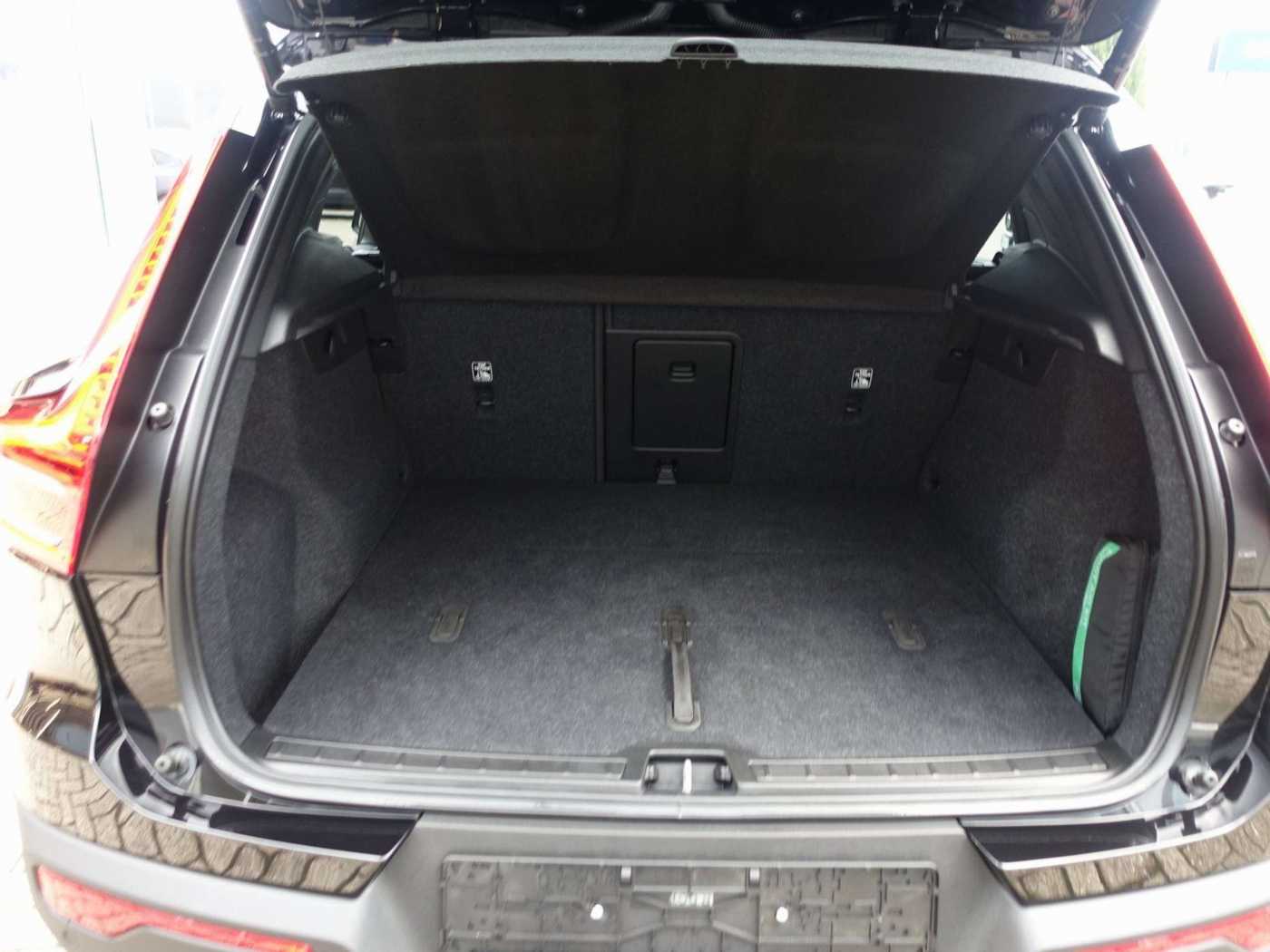 Volvo  Recharge Single Motor Ultimate/360°/H&K/BLS