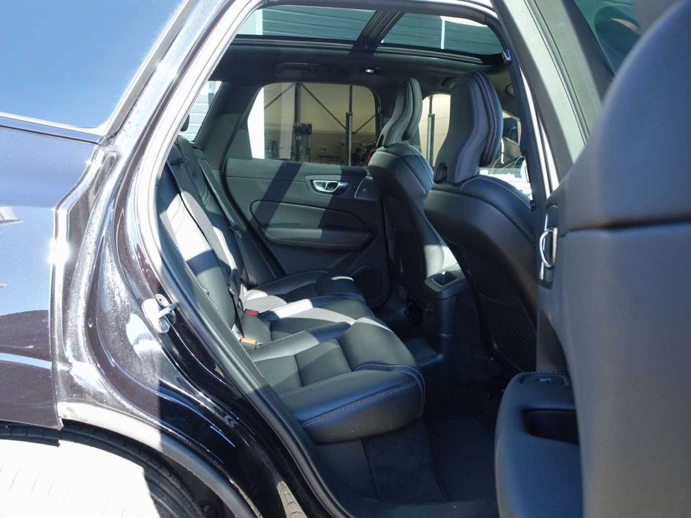 Volvo  Black Edition Plus, T8 AWD/HeadUP/B&W/FourC