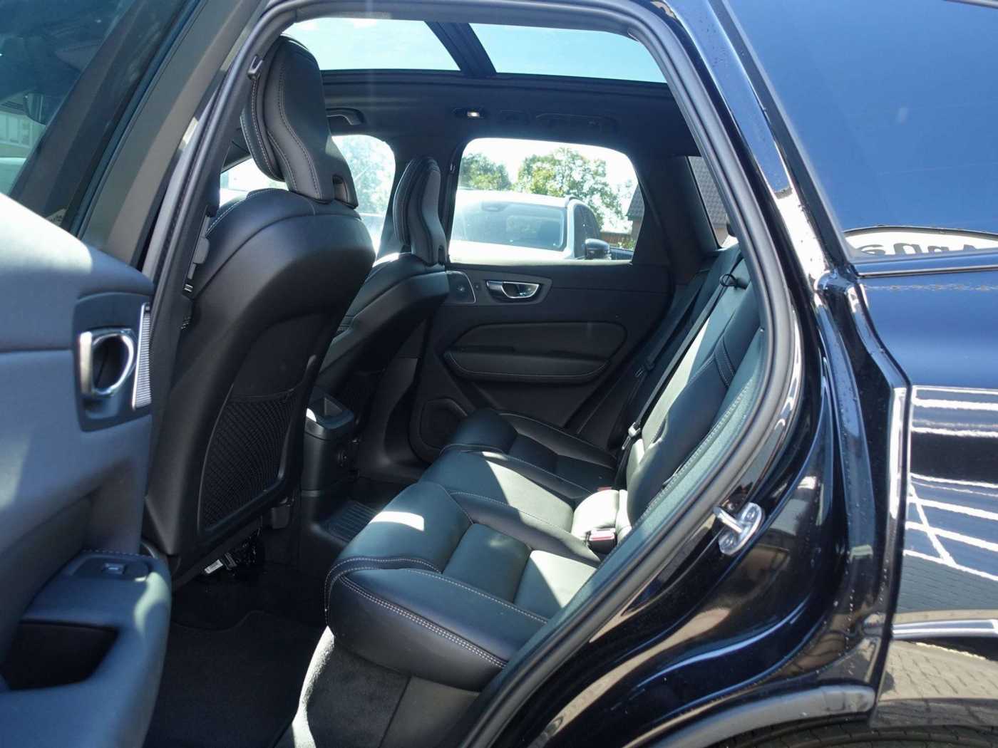Volvo  Black Edition Plus, T8 AWD/HeadUP/B&W/FourC