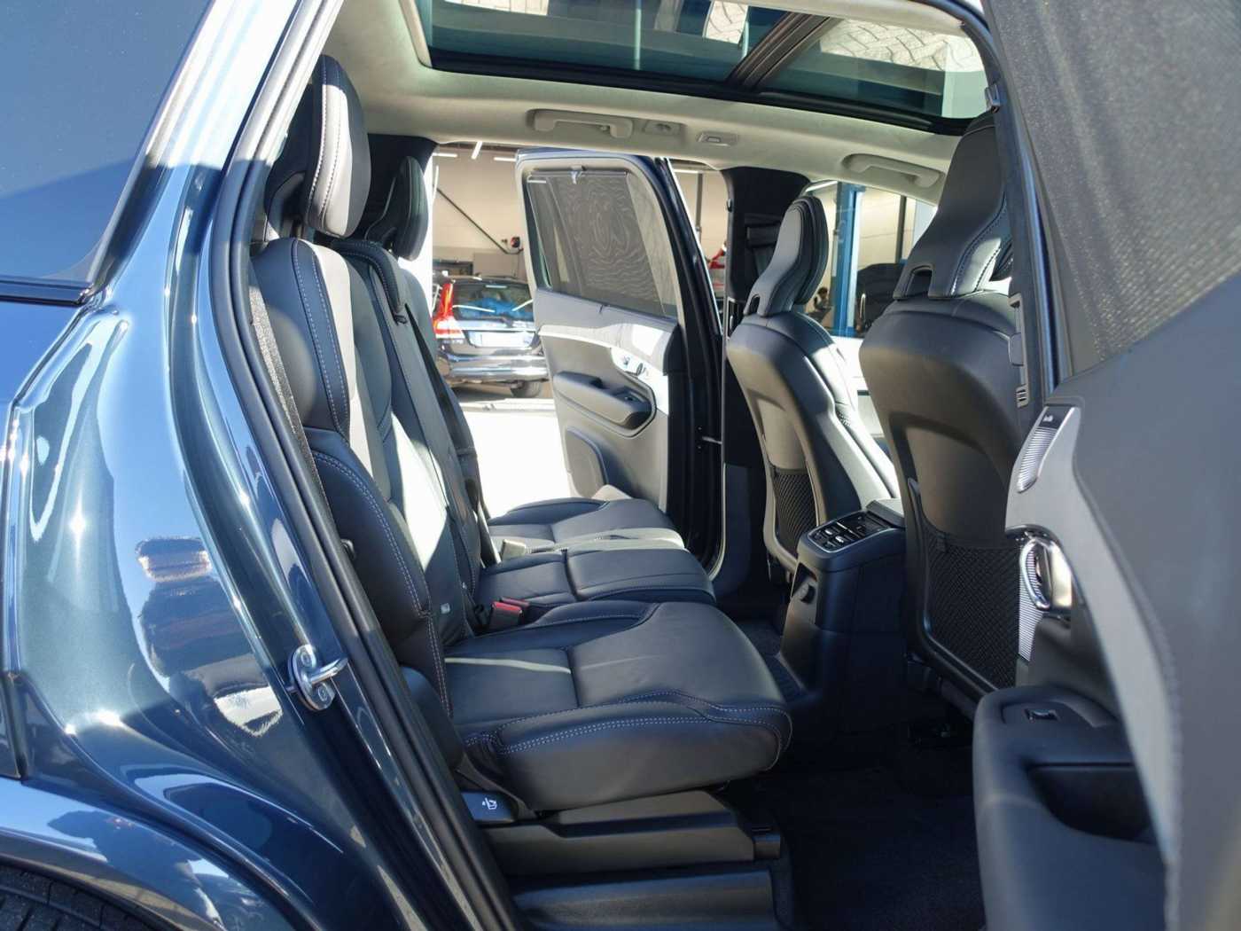 Volvo  Ultra T8 AWD/360°/FourC/B&W/Massage/HeadUP