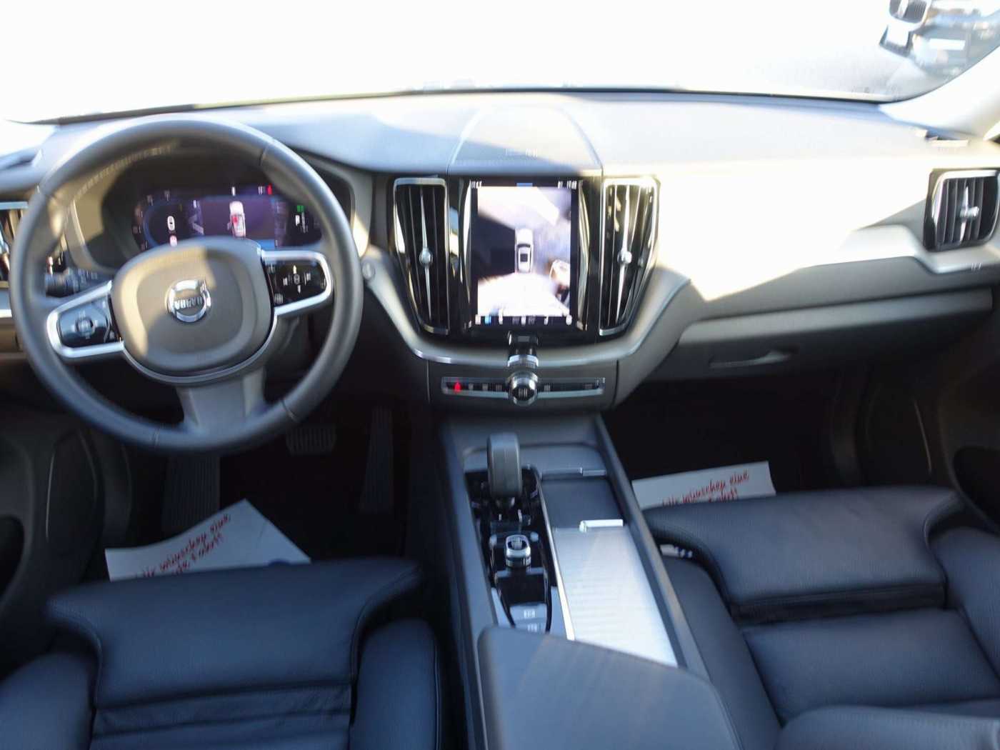 Volvo  Plus T6 AWD/Pano/H&K/AHK/FourC/360°/BLIS