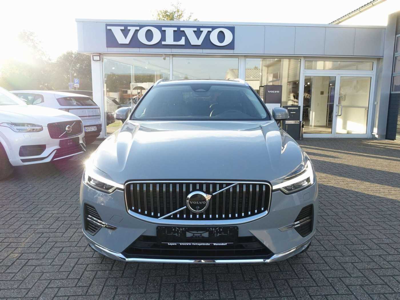 Volvo  Plus T6 AWD/Pano/H&K/AHK/FourC/360°/BLIS