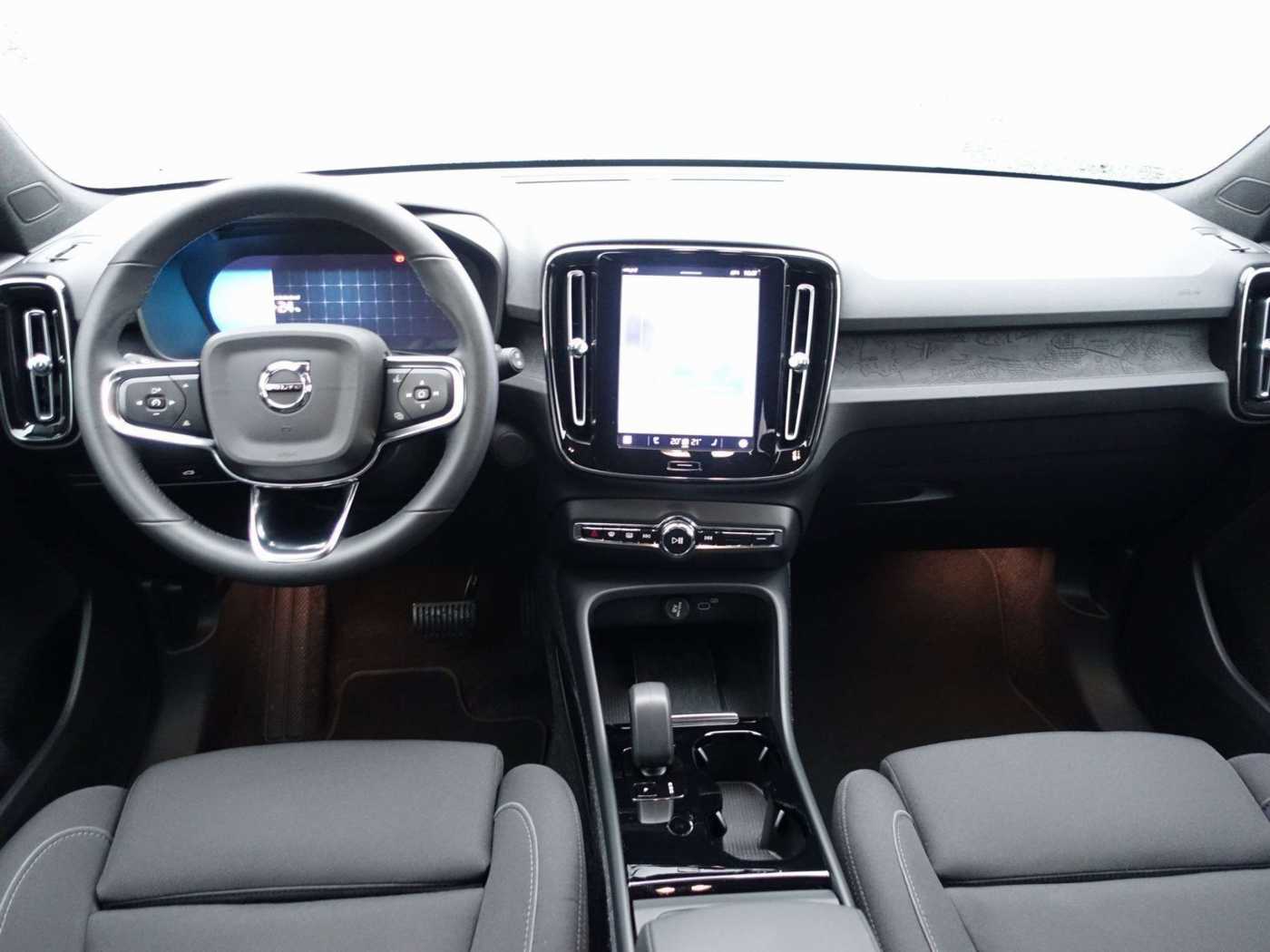 Volvo  Recharge Twin Motor Plus AWD/Kamera/AHK/BLS