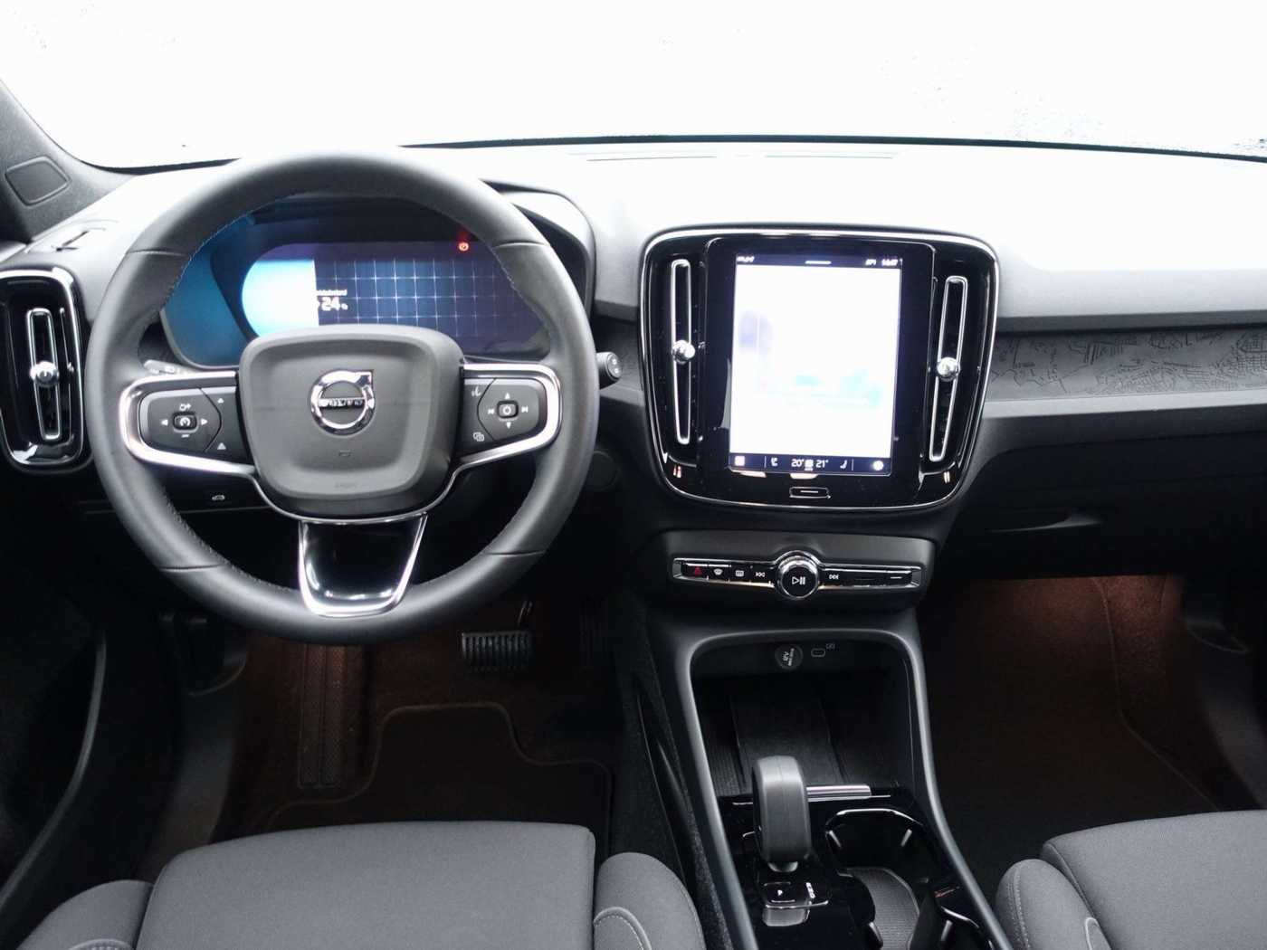 Volvo  Recharge Twin Motor Plus AWD/Kamera/AHK/BLS