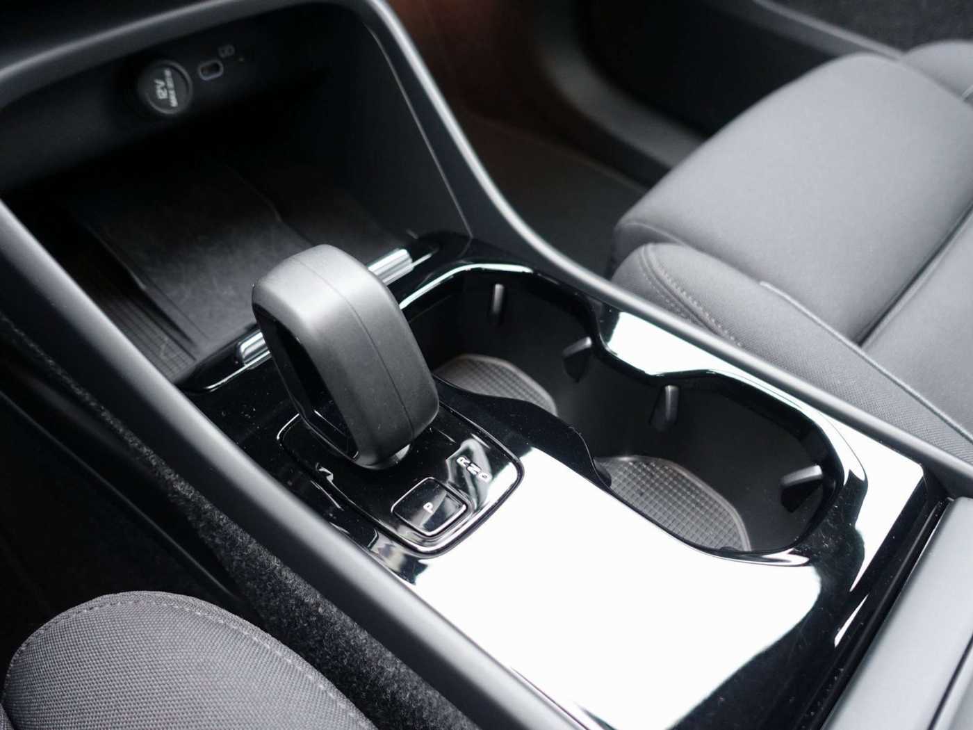 Volvo  Recharge Twin Motor Plus AWD/Kamera/AHK/BLS