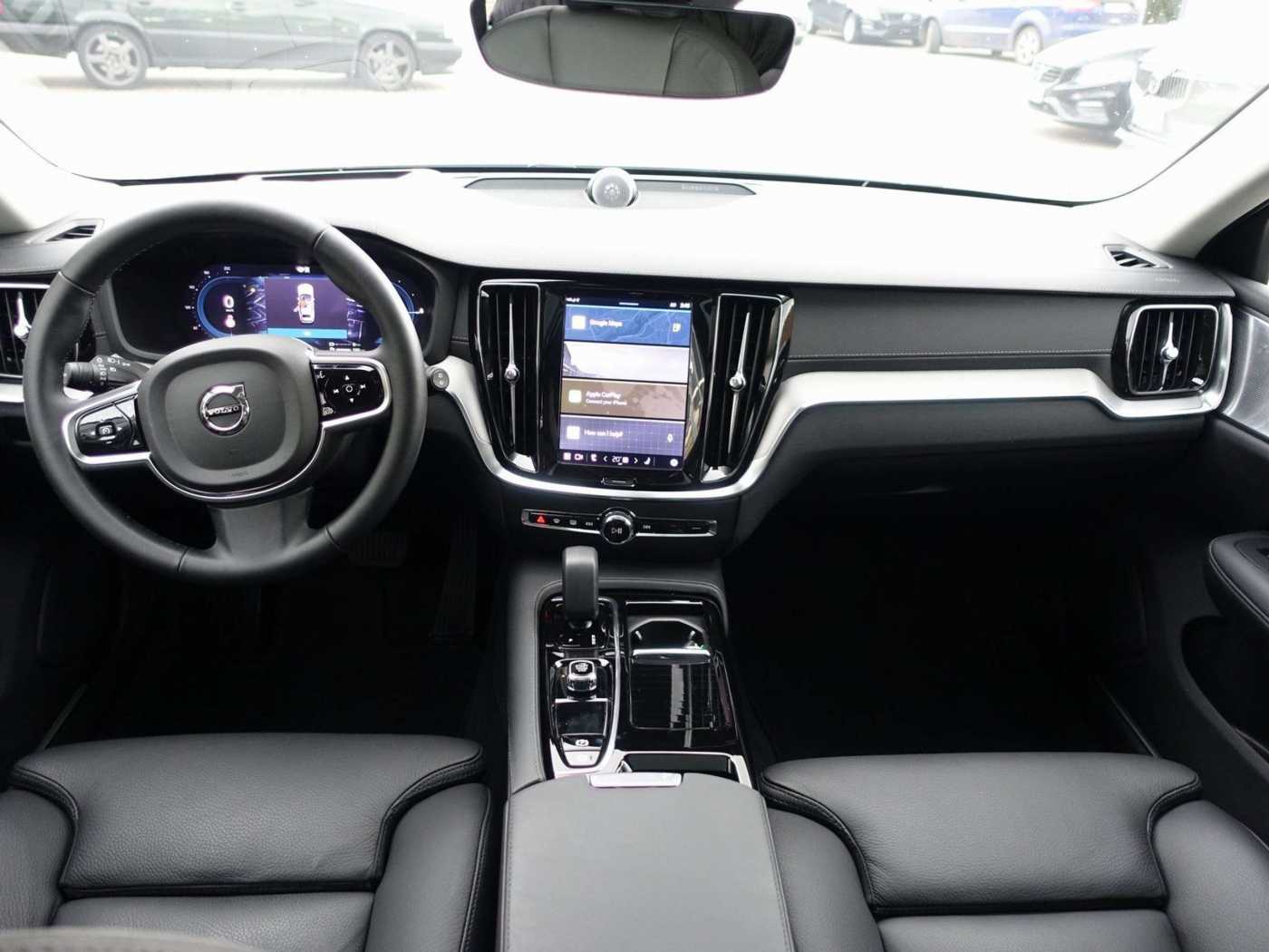 Volvo  Ultra, T6 AWD Plug-in Hybrid/360°/BLIS/B&W