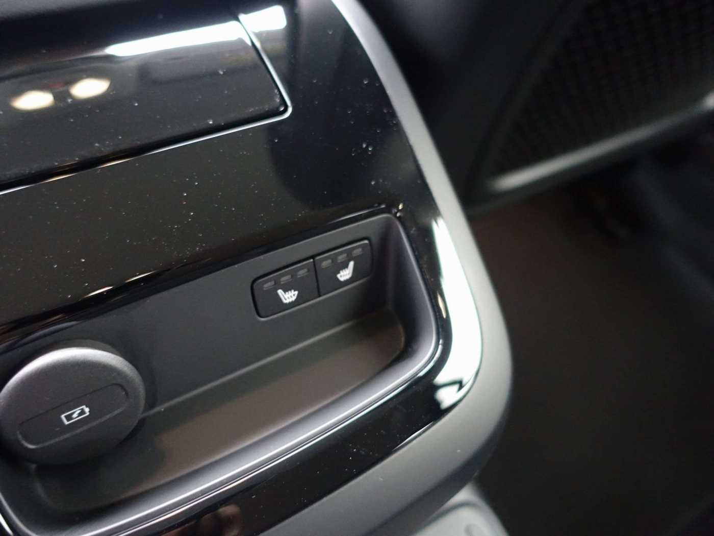 Volvo  Plus Dark T6 AWD Recharge PANO/BLIS/360°KAM
