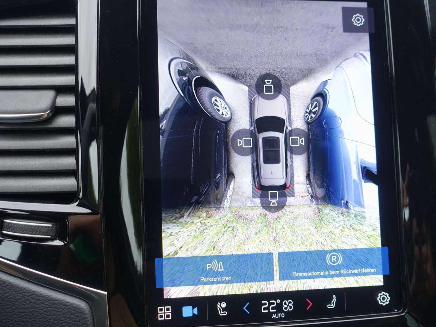 Volvo  Plus Bright T8 AWD Plug-In B&W/HUD/PANORAMA