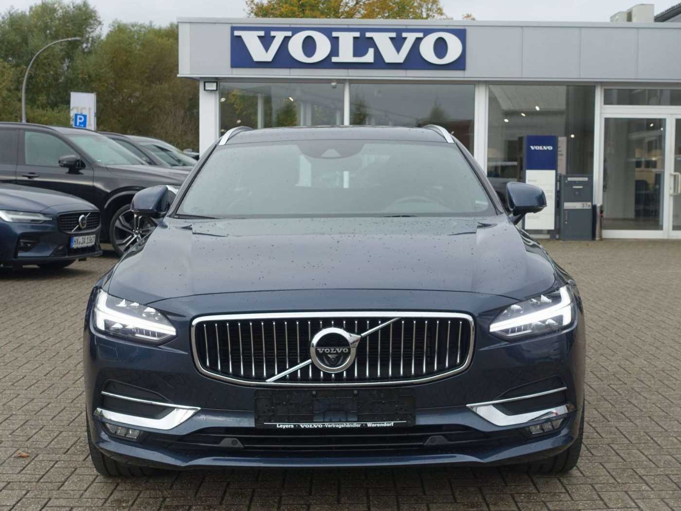 Volvo  V 90 D4 Inscription/360°Cam/BLIS/Massage/AHK/LED