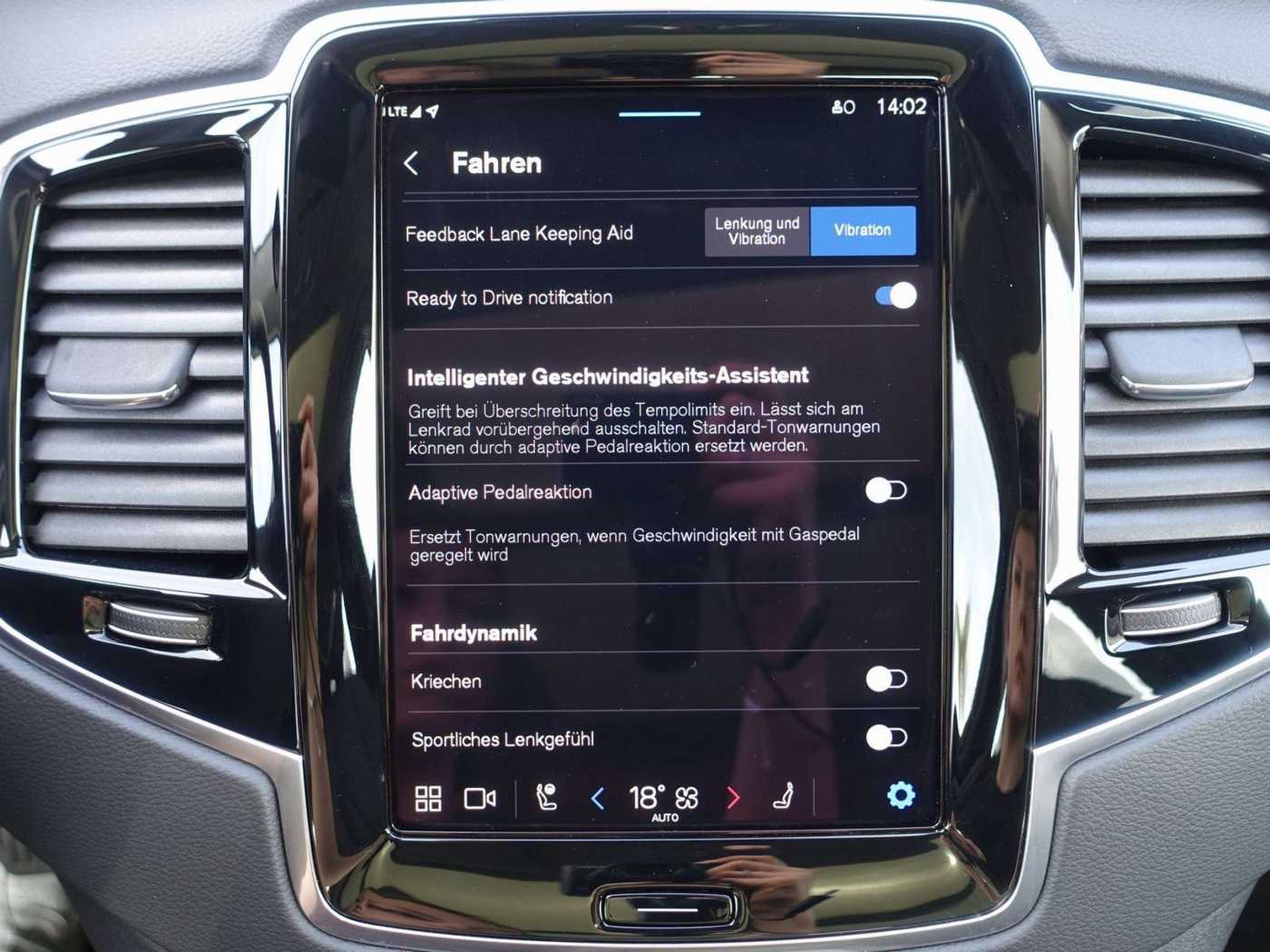 Volvo  Ultra T8 AWD Plug-in Hybrid/Pano/H&K