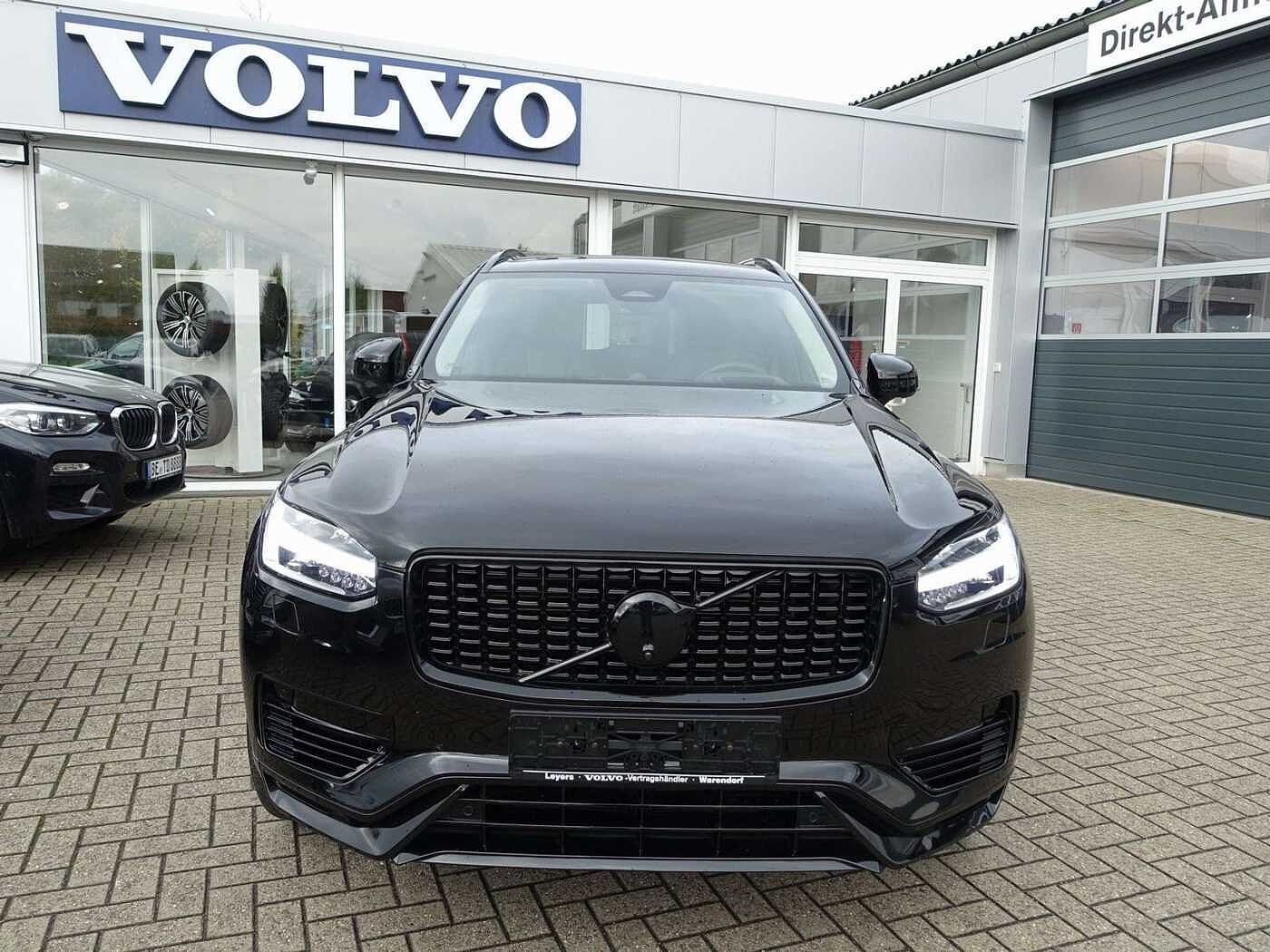 Volvo  T8 AWD Ultimate Dark/360°/B&W/FourC/AHK
