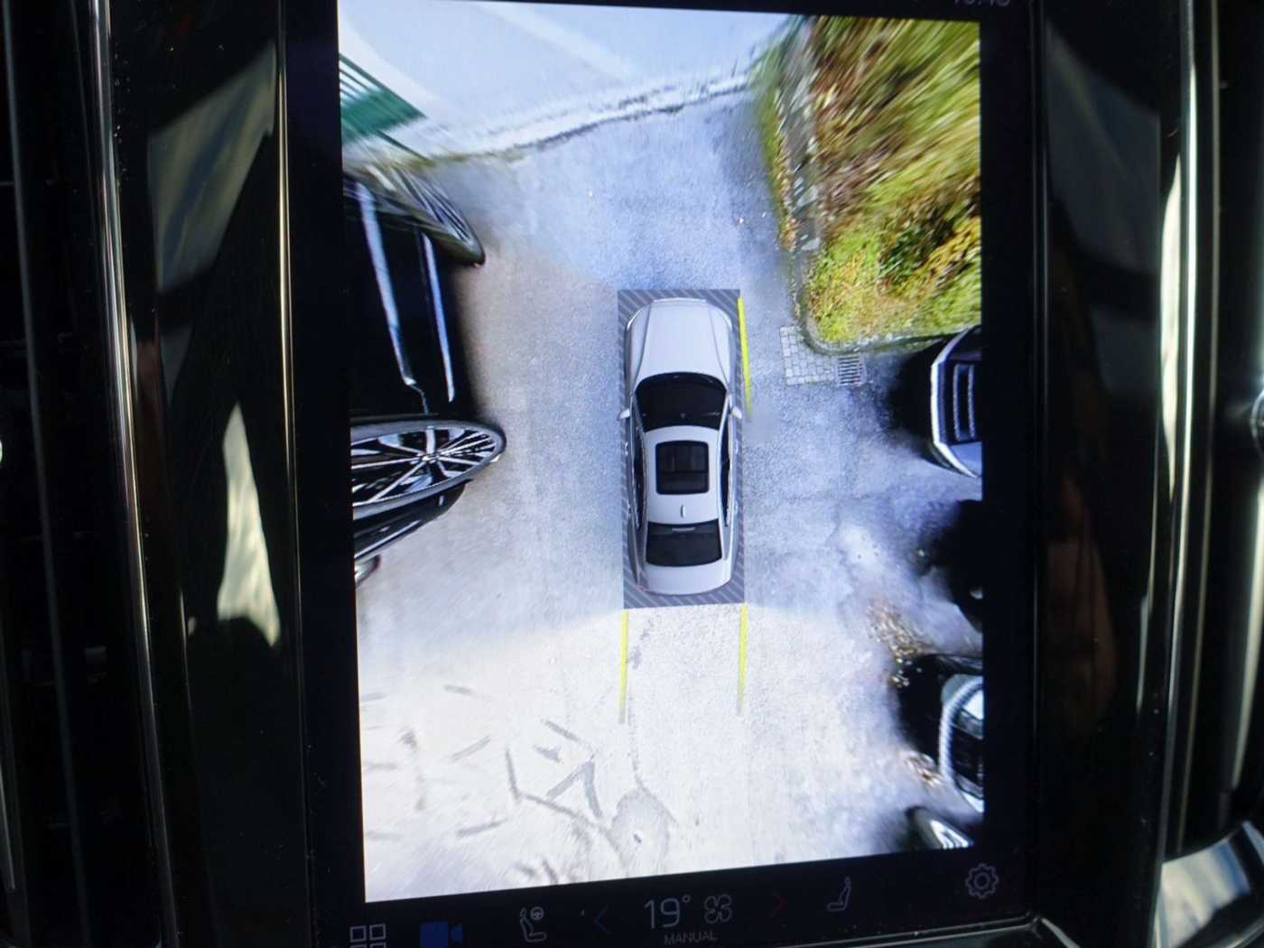 Volvo  Recharge Ultimate T8 AWD/360°Cam/Massage/B&W