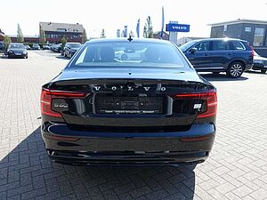 Volvo  Recharge Ultimate T8 AWD/HeadUP/360°/H&K
