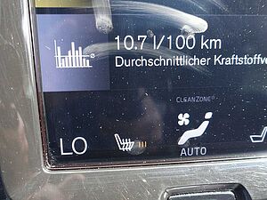 Volvo  T6 AWD R-Design/AHK/Kamera/HeadUP/Pano