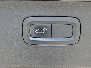 Volvo  T6 AWD Momentum Leder/ACC/Kamera/AHK