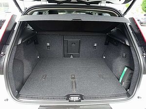 Volvo  Ultra B4 Dark/Pano/BLIS/Kamera/Memory/H&K