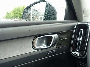 Volvo  Ultra B4 Dark/Pano/BLIS/H&K/Memory/360°