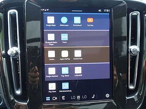 Volvo  Ultra B4 Dark/Pano/BLIS/H&K/Memory/360°