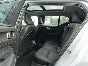 Volvo  Ultra B4 Dark/Pano/BLIS/H&K/Memory/360°