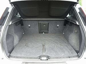 Volvo  Ultra B4 Dark/Pano/BLIS/H&K/Memory/360°