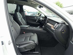 Volvo  Recharge Plus T8 AWD/Pano/H&K/FourC/360°