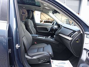 Volvo  Ultra T8 AWD/B&W/Pano/FourC/AHK/360°/BLIS