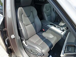 Volvo  Recharge Plus T8 AWD Pano,360°, FourC, LED