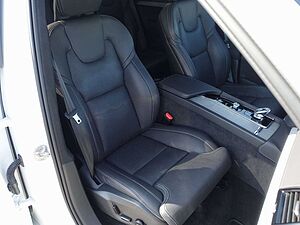 Volvo  Recharge Ultimate T8 AWD/360°Cam/Massage