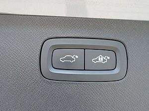 Volvo  Plus T8 AWD/HeadUP/Pano/B&W/360°/BLIS/FourC