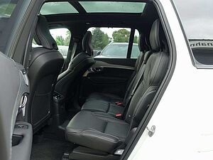 Volvo  Recharge Ultimate Dark T8 AWD/B&W/360°/Pano
