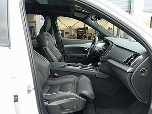 Volvo  Recharge Ultimate Dark T8 AWD/B&W/360°/Pano