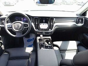 Volvo  T6 Ultra Dark AWD Pano/AHK/HUD/360°Cam