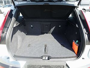 Volvo  Core B3 Mild-Hybrid BLIS/ACC/KAMERA/SHZ