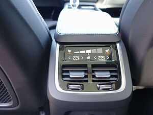 Volvo  Recharge Plus T8 AWD/FourC/360°Cam/Pano.