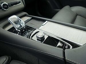 Volvo  Recharge Ultimate T8 AWD/Pano/360°/B&W/BLIS