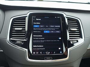 Volvo  Plus Dark T8 AWD /FourC/AHK/Pano/360°Cam