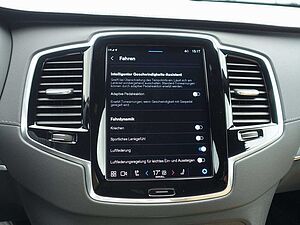 Volvo  Plus Dark T8 AWD /FourC/AHK/Pano/360°Cam