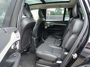 Volvo  Ultra Dark  T8 AWD Plug-in/360°/Massage/B&W