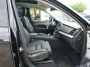 Volvo  Ultra Dark  T8 AWD Plug-in/360°/Massage/B&W